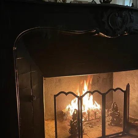 Aux Remparts De Montreuil