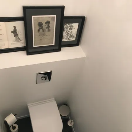 Aux Remparts De Montreuil بيت ضيافة 3*